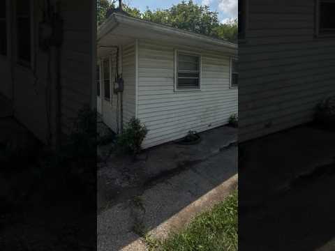 Great 3 bed 1 bath with nice space recently updated property video
