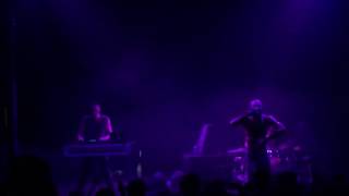 Death Grips - Why a Bitch Gotta Lie live 9/14/16