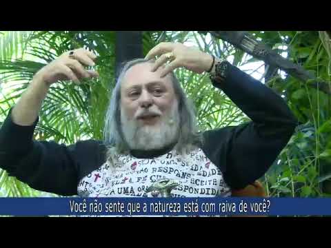 "Inconsciente Coletivo", "A medida da Iniquidade", "Armazém das Nuvens". Caio fala sobre o fenômeno.