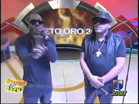 El Sujeto vs Julian Improvisando en Divertido con Jochy Mozart de Jurado