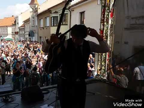 The Basketles - The Beatles revival - The Basketles at Mělnické Vinobraní 2018