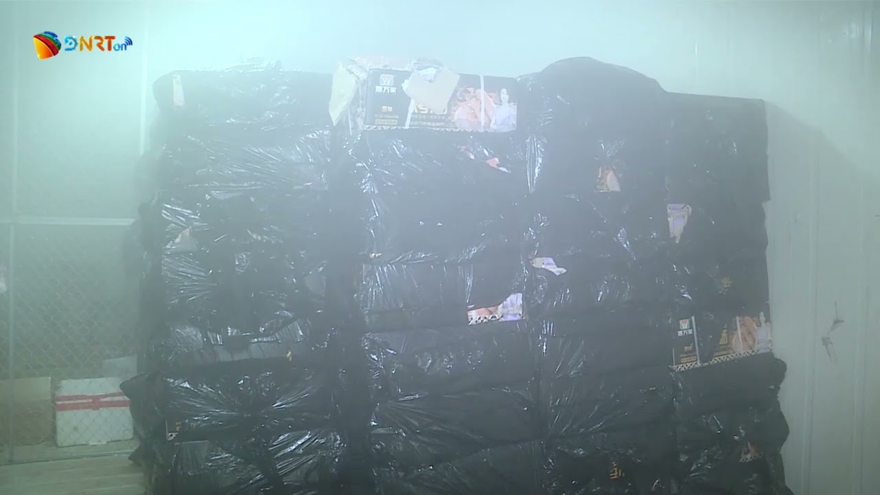 TẠM GIỮ HƠN 5 TẤN LẠP XƯỞNG “3 KHÔNG” TRÊN ĐƯỜNG VỀ HÀ NỘI