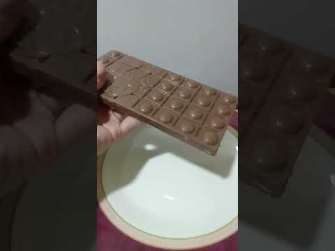 M&M's Chocolate Bar #asmr #shorts #satisfying #chocolate