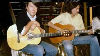 cristiano de andrè - invincibili (con testo)