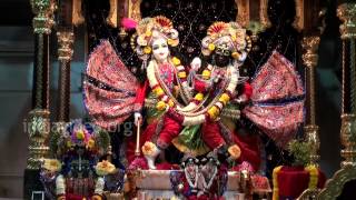 Devotees offering bhajan at Ujjain Temple 