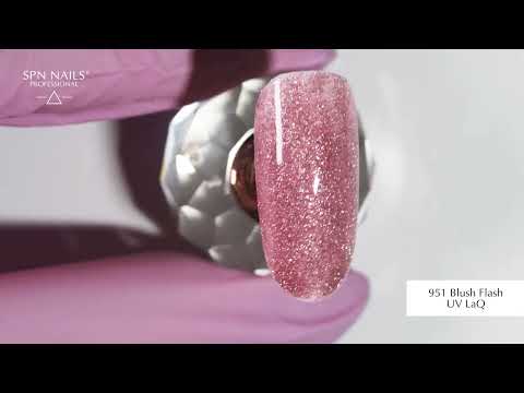 Lakier hybrydowy 951 Blush Flash SPN Nails - aplikacja
