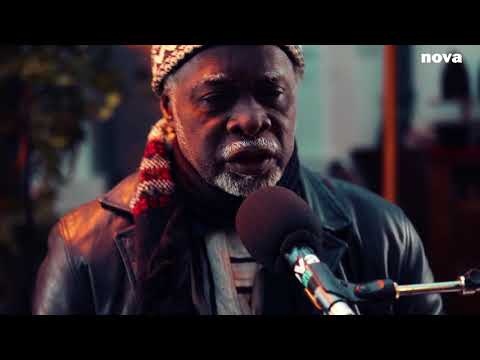 Mammane Sani - Salamatu | Live Plus Près De Toi