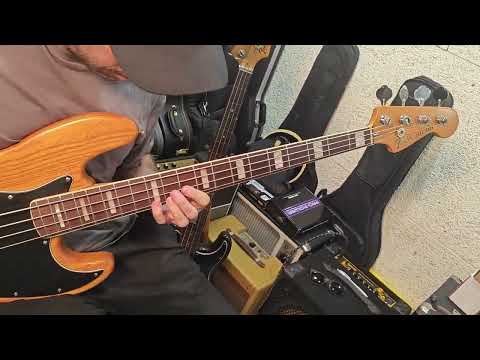 Fender Jazz Bass 3-Bolt with Maple Fretboard 1978 Stripped image 24