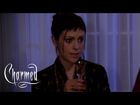 Phoebe Is NOT Enjoying Her Time as "Queen"! I CHARMED