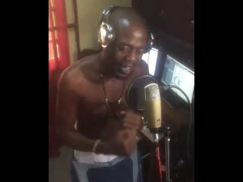 Boss @spicevision & @musicjunkey  This jam go too hit everywhere oh #edototheworld🌎