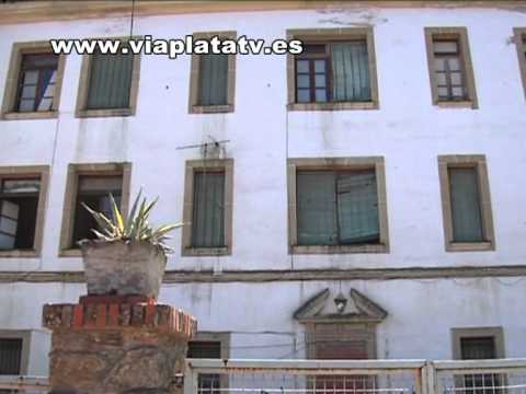 noticia Plasencia 14 07 11 Retiran la maleza de los antiguos pabellones militares