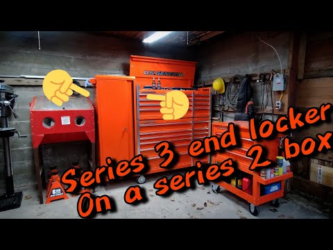 Us General series 3 end locker on a series 2 box