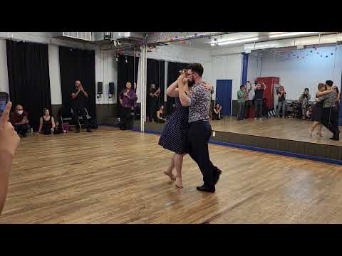 Argentine Tango workshop - musicality: Maja & Marko - DiSarli vs. D'Arienzo