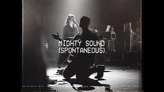 Mighty Sound (Spontaneous) - Brian and Jenn Johnson | MOMENTS: MIGHTY SOUND