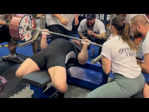 Wyciskanie leżąc, cz.1: chwyt ARNOLDA na klatę i 14 innych sposobów