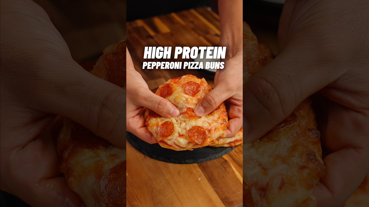 High-Protein Pepperoni Pizza Buns