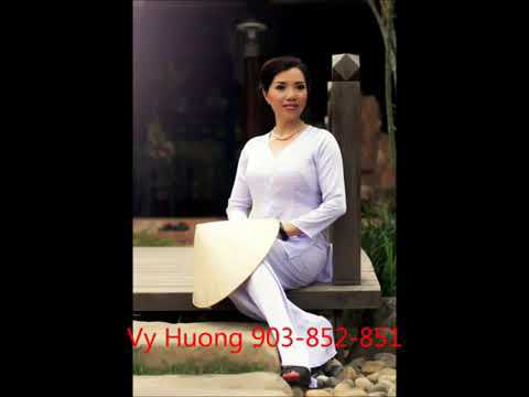Thể hiện bởi Vy Hương