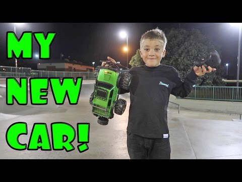 DRIVING MY NEW RC CAR!