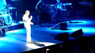 MORRISSEY &#39;TROUBLE LOVES ME&#39; @ 02 ARENA, LONDON 29.11.14