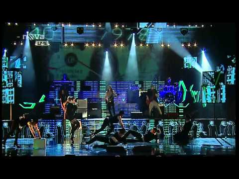 Ewa Farna - Kdo Víc Dá (Český Slavík Mattoni 2011)