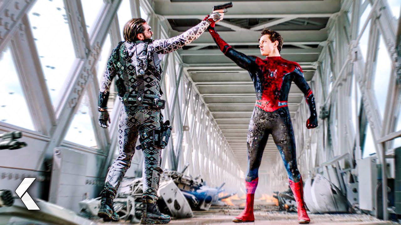 Spidey Outsmarts Mysterio In SPIDER-MAN: FAR FROM HOME & More Badass Action Scenes!