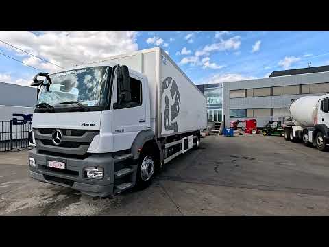 Mercedes-Benz video miniatur