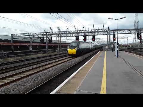 Trains at: Crewe, WCML, 01/07/23