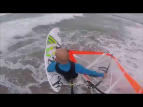 NoveNove (99 International) Style Wave GLS 95L 2018 testing - Windsurfing UK Magazine