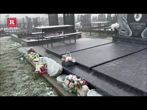 Tužan prizor na grobu Andrijane Lazić pred godišnji pomen