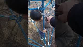 Download lagu Niccolò e la rete di corde mp3