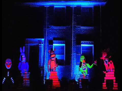 BEST Halloween Light Show: Five Nights at Freddy's "It's Me" by TryHardNinja