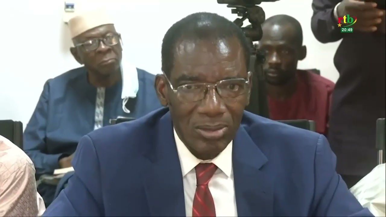 AES Actualités: Réunion des acteurs maliens du secteur pétrolier sur le suivi de l’approvisionnement