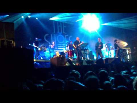 The Shoes feat Esser . Stay the same