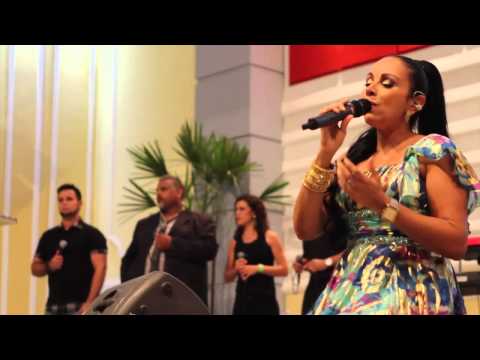 HD - Cristina Mel e Banda (Ao Vivo) - Ao Amigo Distante