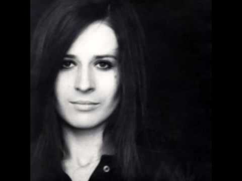 Koncz Zsuzsa - Valahol egy lány