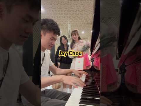 I made her cry with her favorite song #piano #publicpiano #jaychou #周杰伦