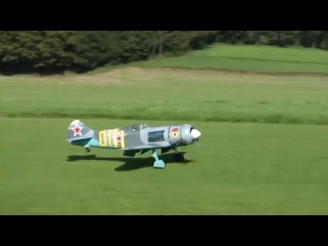 Giant LA-7 with a Moki 250