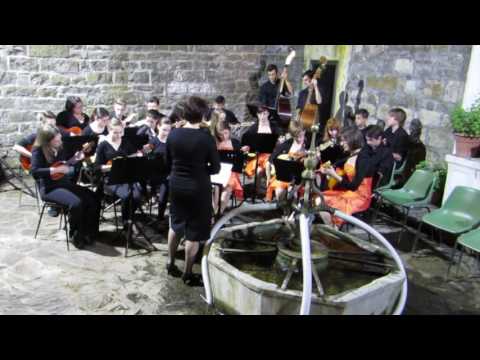 Zemlja pleše - M. Sepe, G. Strniša, prir. P Jakša - Tamburjaši