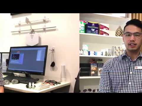 Dr. Alex Du (検眼士)がドライアイについて語っていることを聞いてみましょう。 (Listen to what Dr Alex Du (Optometrist) says about Dry Eyes)