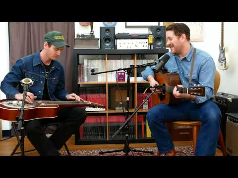 Zachary Lucky - "Hang Me, Oh Hang Me" | Fretboard Journal