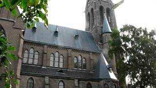 preview picture of video 'Oude Pekela Groningen: Kerkklokken Katholieke kerk (Plenum)'