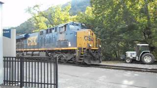 preview picture of video 'Railfanning Thurmond, WV (2014)'