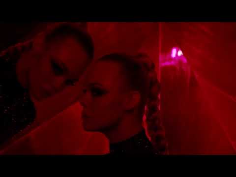 C Marí, BLNCO - Clean Look (Lyric Visualizer) | Latin Lover Songs