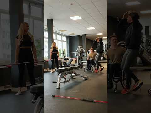 Weirdest situation you’ve ever seen at the gym 🧐 #fail #fitness #comedy