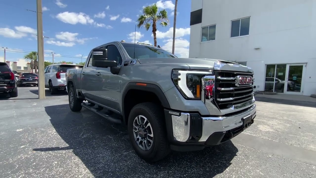 PREOWN 2025 GMC SIERRA 2500HD SLE