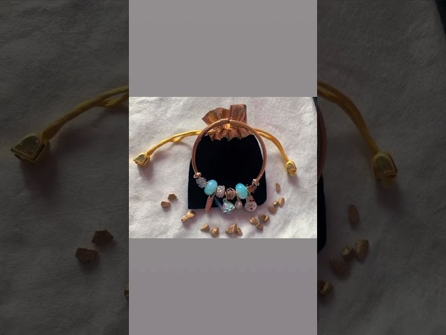 Vídeo relacionado con Abalorio Charlie Brown de plata de ley 925,compatible con abalorios Pandora y muchas otras pulseras de abalorios.