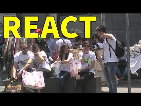 [EXTRA E REAZIONI]-Fare Pipì SULLA GENTE!!!-ThePranks