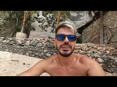 LE CLIFF BEACH ULUWATU, BALI