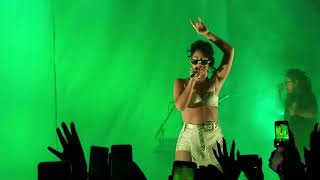 Klai uchis live song &quot;Just A Stranger ft Steve Lacy&quot;