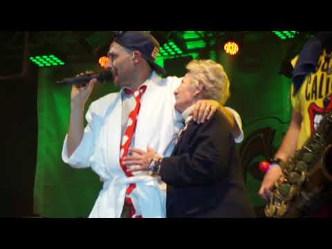 Caligaris EL AMOR NUNCA PASA DE MODA